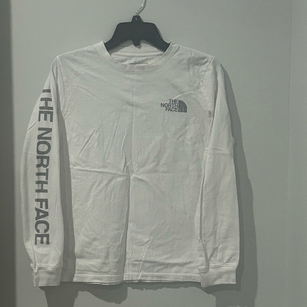 The North Face Women’s White Long Sleeve Tee